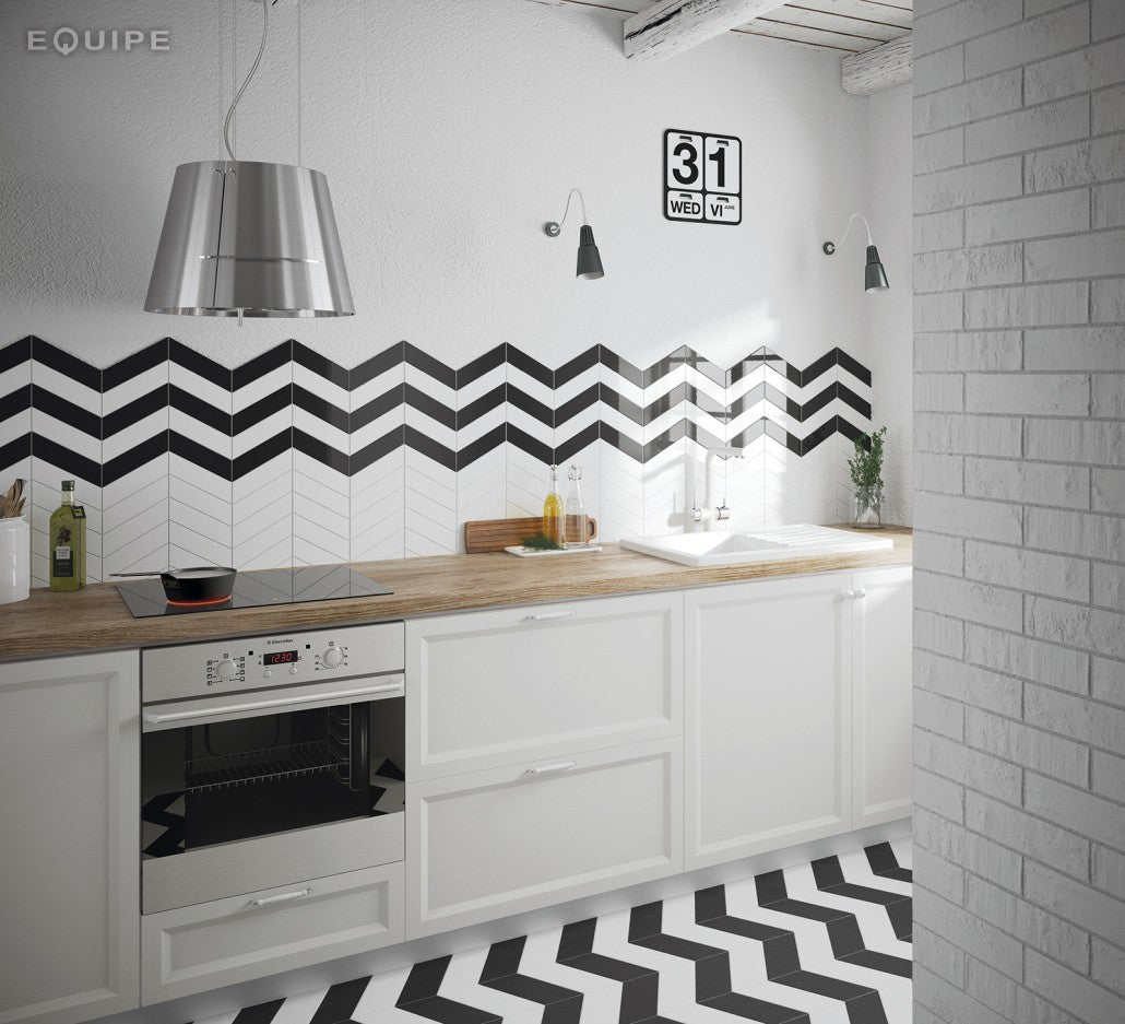 Obklad Chevron Wall Black Left 5,2x18,6