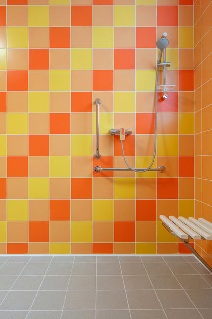 Obklad Color One oranžovočervená 15x15 lesk