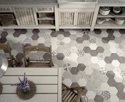 Hexagon Cement Black 17,5x20